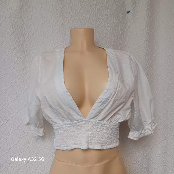 Thread Story Tops - THREAD STORY WOMEN SIZE L  White Women's Top Bluse